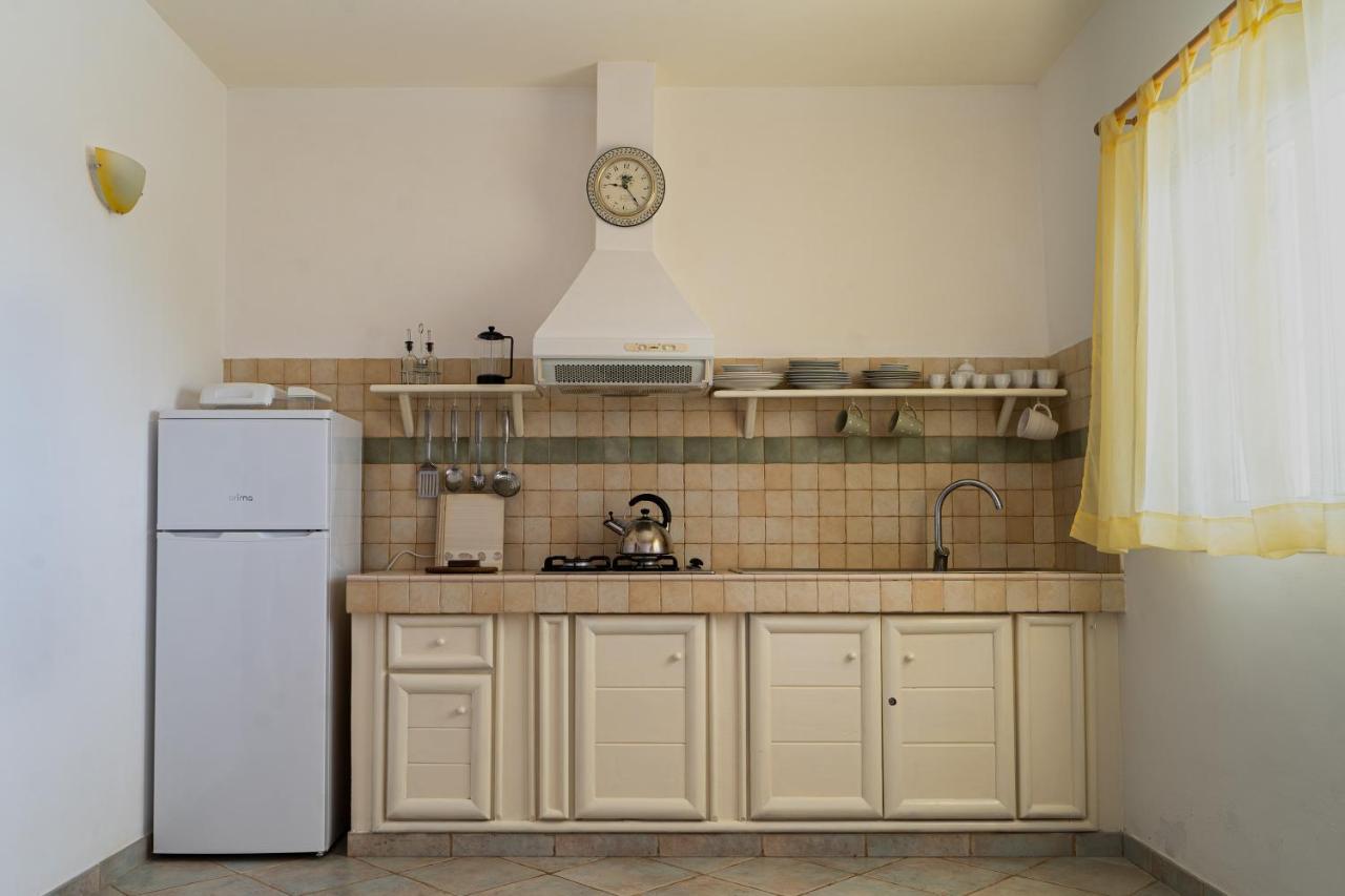 Lovely Beach Front Apartment In Santa Maria Buitenkant foto
